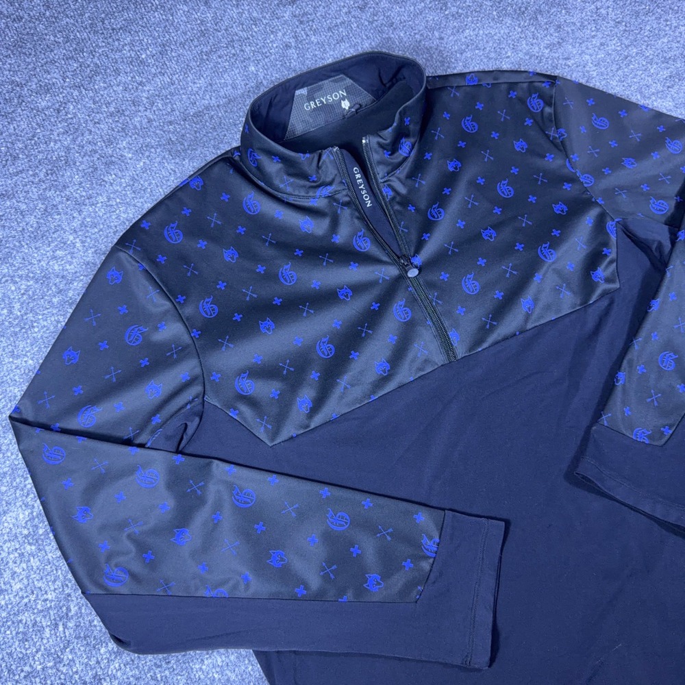Greyson Clothiers Mens Comanche Quarter Zip Pullover Wolf Print Navy L